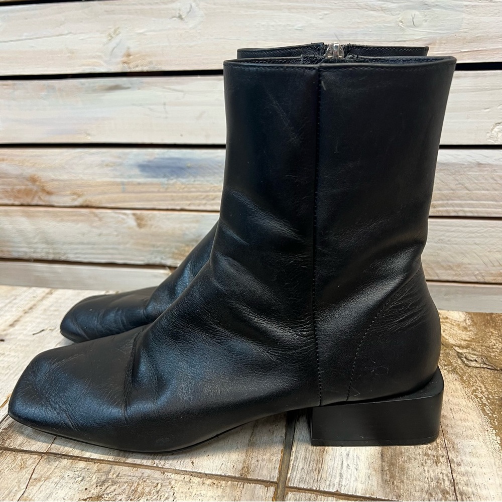 Zara Black Leather Square Toe Ankle Boots Side Zip Size 38 / US 7.5 Minimalist